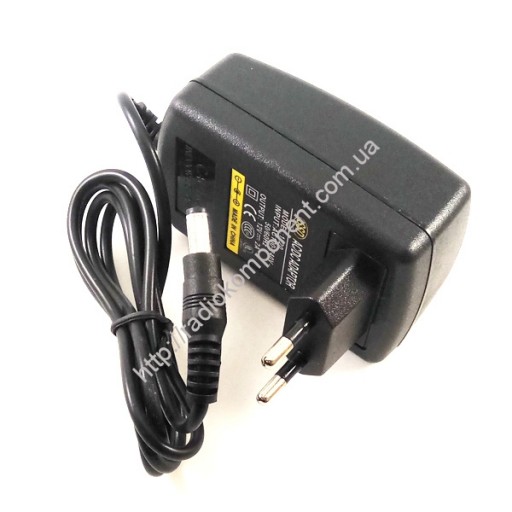 Блок питания 12V 24W 2.0A адаптерный в пластмассовом корпусе