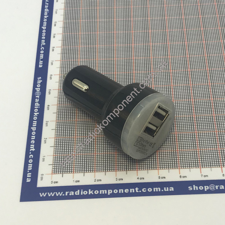 Зарядка автомобильная 2 USB/2.1A/1A черная