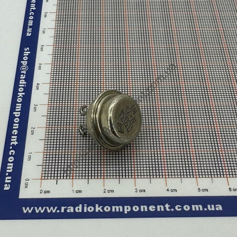 Транзистор П303А