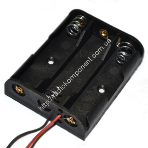 Battery compartment 3xAA flat with wires